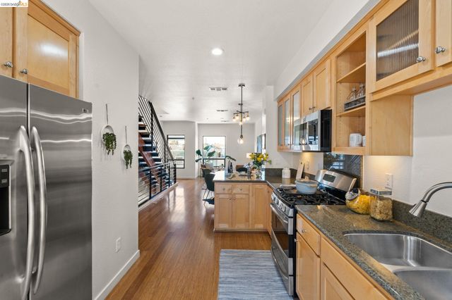 1780 12TH ST, Oakland, CA 94607