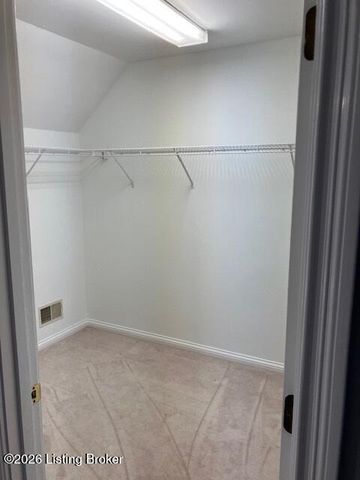 4207 Bryant Park Dr, Louisville, KY 40299