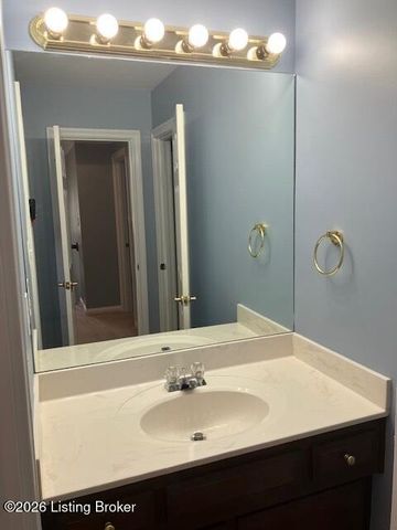 4207 Bryant Park Dr, Louisville, KY 40299