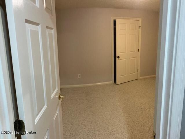 4207 Bryant Park Dr, Louisville, KY 40299