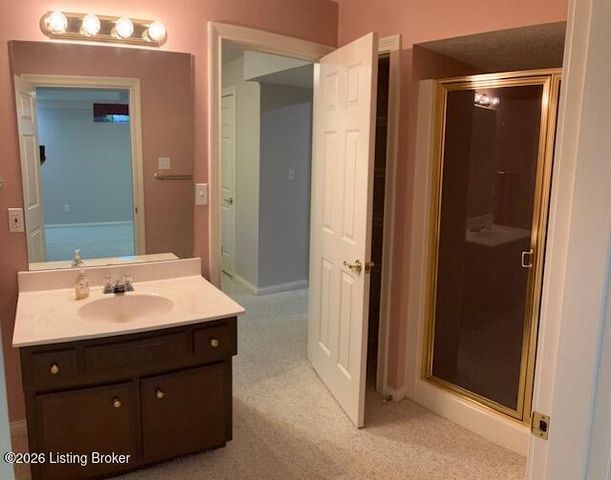 4207 Bryant Park Dr, Louisville, KY 40299