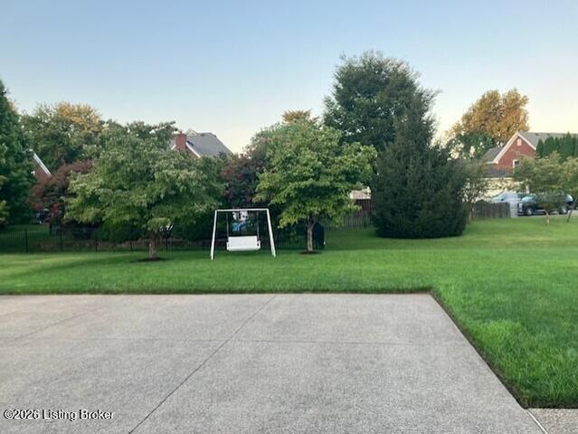 4207 Bryant Park Dr, Louisville, KY 40299