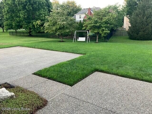 4207 Bryant Park Dr, Louisville, KY 40299