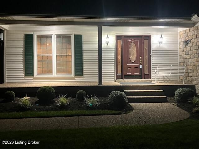 4207 Bryant Park Dr, Louisville, KY 40299