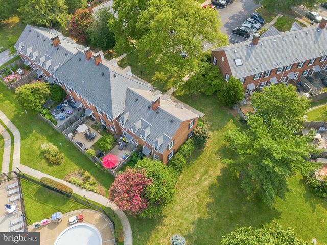 3574 S STAFFORD ST, Arlington, VA 22206