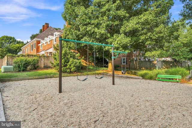 3574 S STAFFORD ST, Arlington, VA 22206