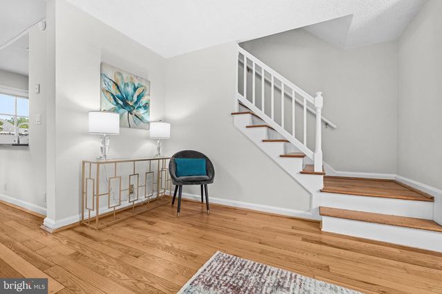 3574 S STAFFORD ST, Arlington, VA 22206