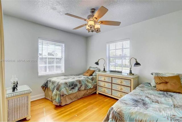 1825 N 24th Avenue, Hollywood, FL 33020