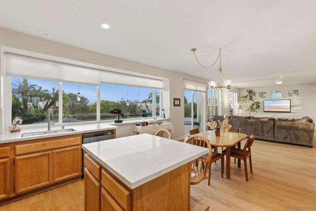 5054 Avenida De La Plata, Oceanside, CA 92057