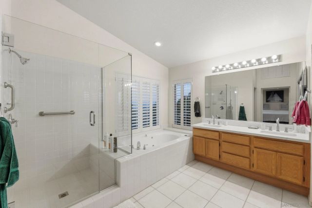 5054 Avenida De La Plata, Oceanside, CA 92057