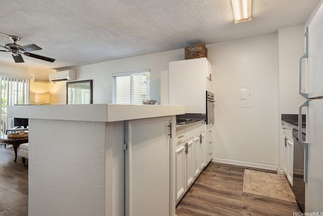 411 Kaiolu Street 302, Honolulu, HI 96815