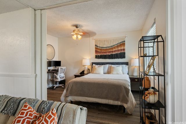 411 Kaiolu Street 302, Honolulu, HI 96815