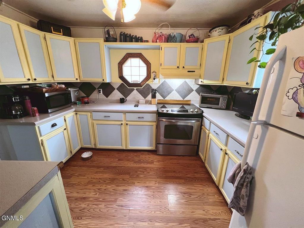 25 1st Street SW, Sawyer, ND 58781 photo 5