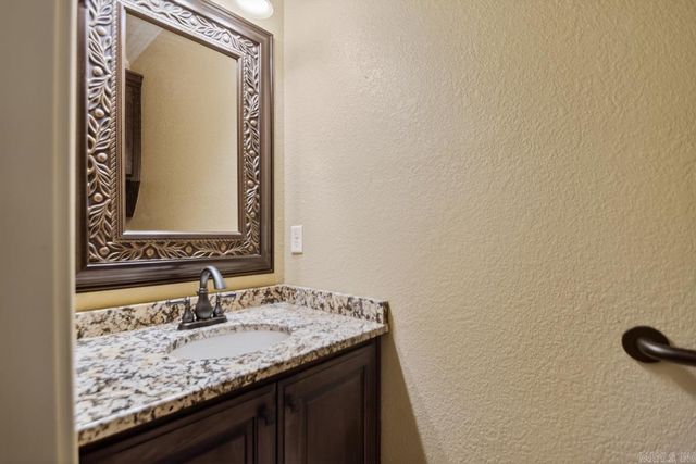 127 Lake Valley Dr., Maumelle, AR 72113