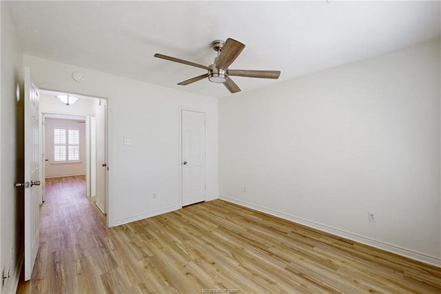 4506 Winchester Drive, Bryan, TX 77802