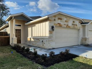 9815 Grosbeak Lane, Magnolia, TX 77354