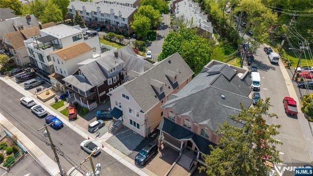 46 Hudson Avenue A, Edgewater, NJ 07020