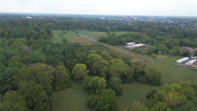 1015 Hillcrest Avenue, Springfield, OH 45504