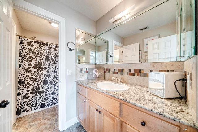 1300 Savannah Drive, Panama City, FL 32405