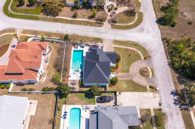 1300 Savannah Drive, Panama City, FL 32405