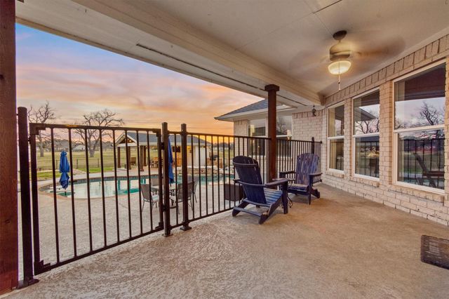 316 Brushy Creek TRL, Hutto, TX 78634