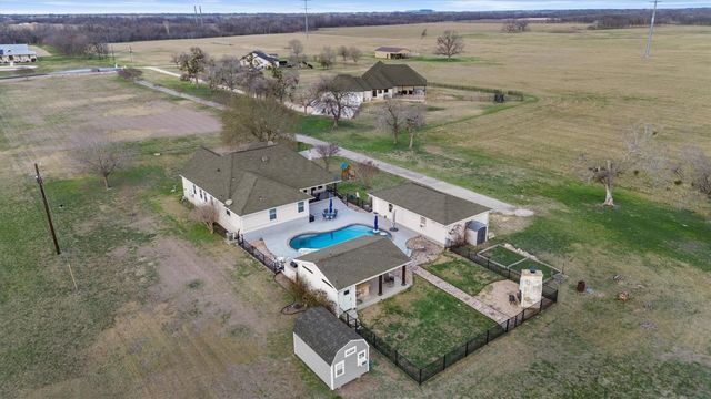 316 Brushy Creek TRL, Hutto, TX 78634