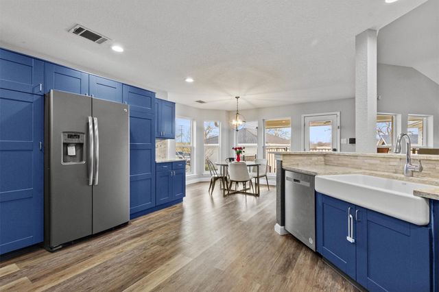 316 Brushy Creek TRL, Hutto, TX 78634