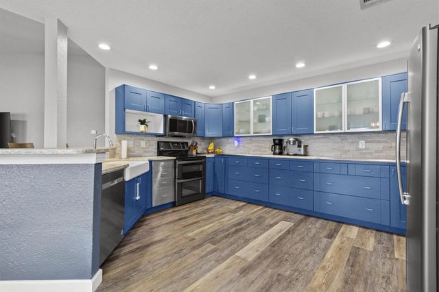 316 Brushy Creek TRL, Hutto, TX 78634