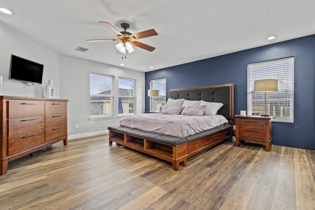 316 Brushy Creek TRL, Hutto, TX 78634