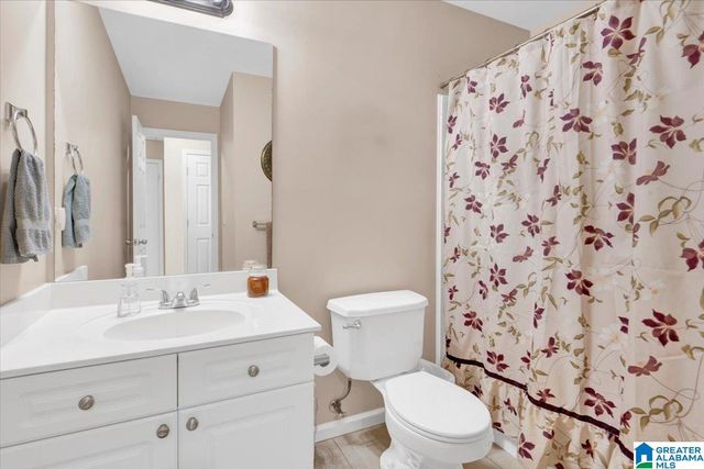 2026 QUEENS COURT, Moody, AL 35004