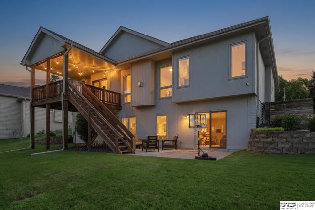 1720 S 177th Circle, Omaha, NE 68130