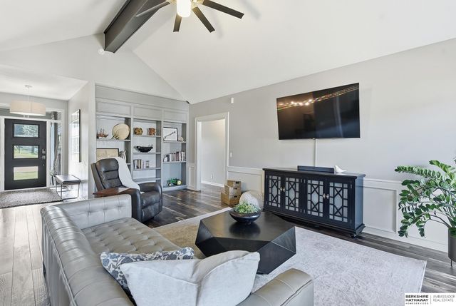 1720 S 177th Circle, Omaha, NE 68130