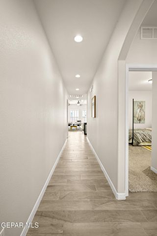 720 Cedarwood Avenue, Horizon City, TX 79928