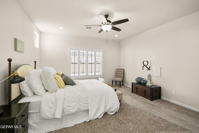 720 Cedarwood Avenue, Horizon City, TX 79928