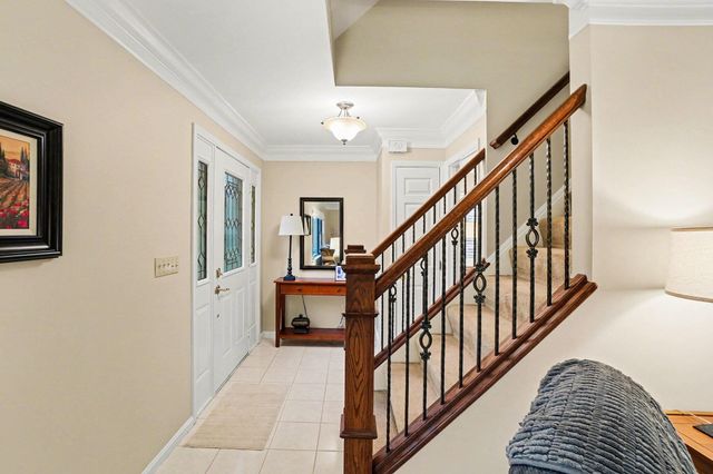 106 Varsity Court, Crestview Hills, KY 41017