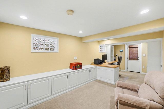 106 Varsity Court, Crestview Hills, KY 41017