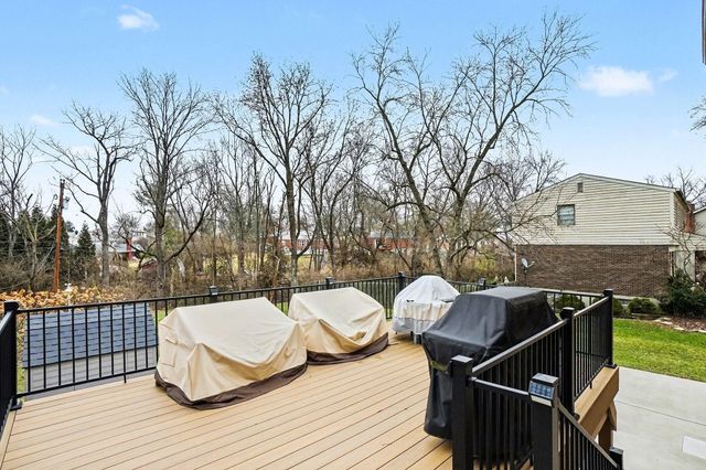 106 Varsity Court, Crestview Hills, KY 41017