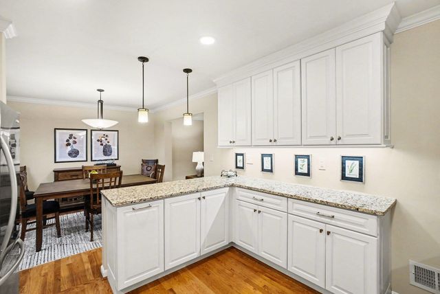 106 Varsity Court, Crestview Hills, KY 41017