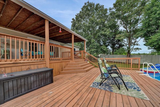 670 Lucy Wade RD, Rocky Mount, VA 24151
