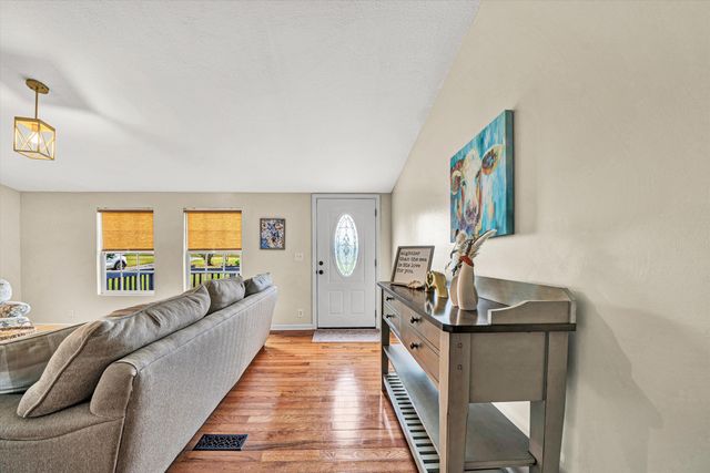 670 Lucy Wade RD, Rocky Mount, VA 24151