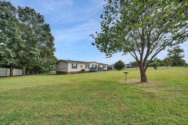 670 Lucy Wade RD, Rocky Mount, VA 24151
