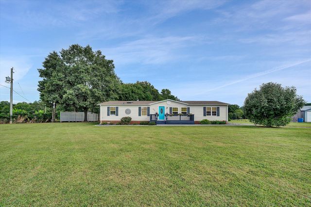 670 Lucy Wade RD, Rocky Mount, VA 24151