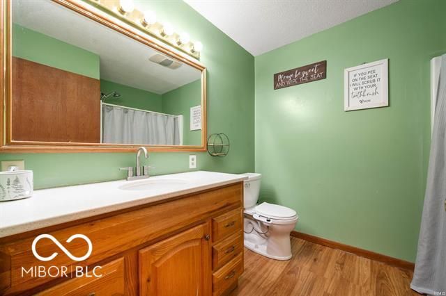 4705 W Shirley Lane, Muncie, IN 47302