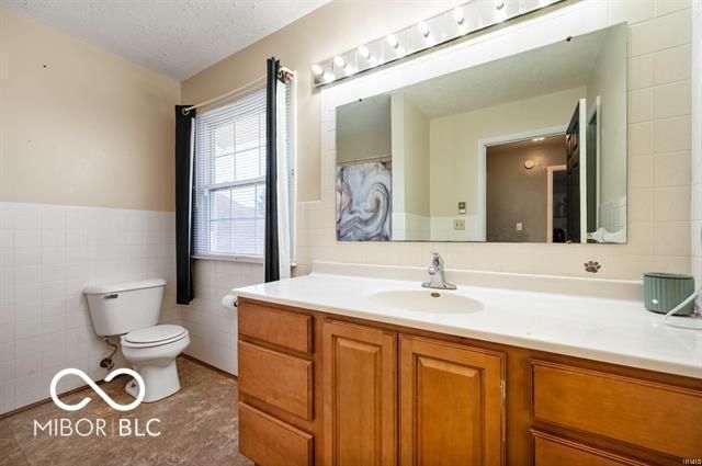 4705 W Shirley Lane, Muncie, IN 47302