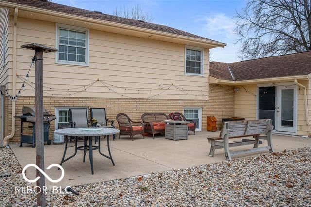 4705 W Shirley Lane, Muncie, IN 47302