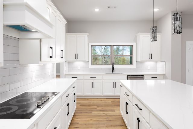 3300 Knowles Road, Phenix City, AL 36869