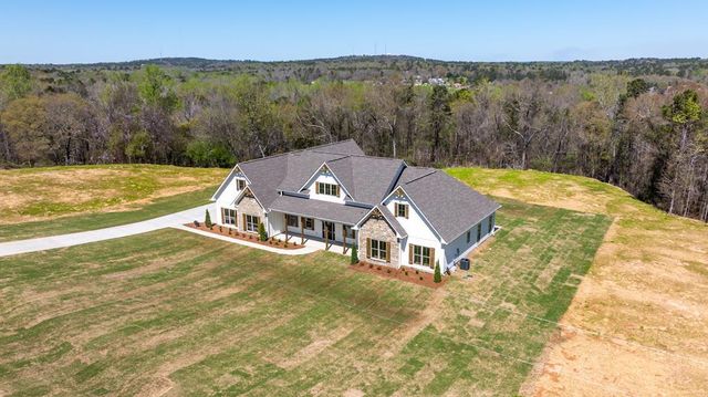 3300 Knowles Road, Phenix City, AL 36869