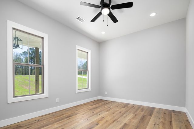 3300 Knowles Road, Phenix City, AL 36869