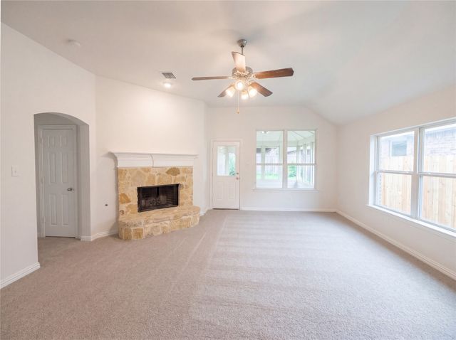 1605 Nighthawk Drive, Little Elm, TX 75068