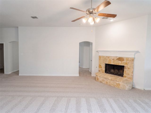 1605 Nighthawk Drive, Little Elm, TX 75068